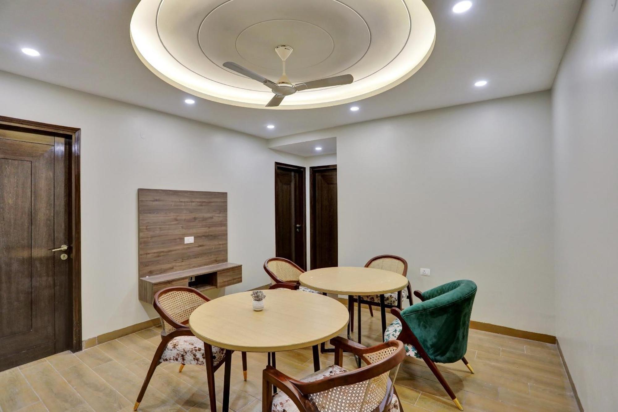 诺伊达 Townhouse Xanthe酒店 外观 照片